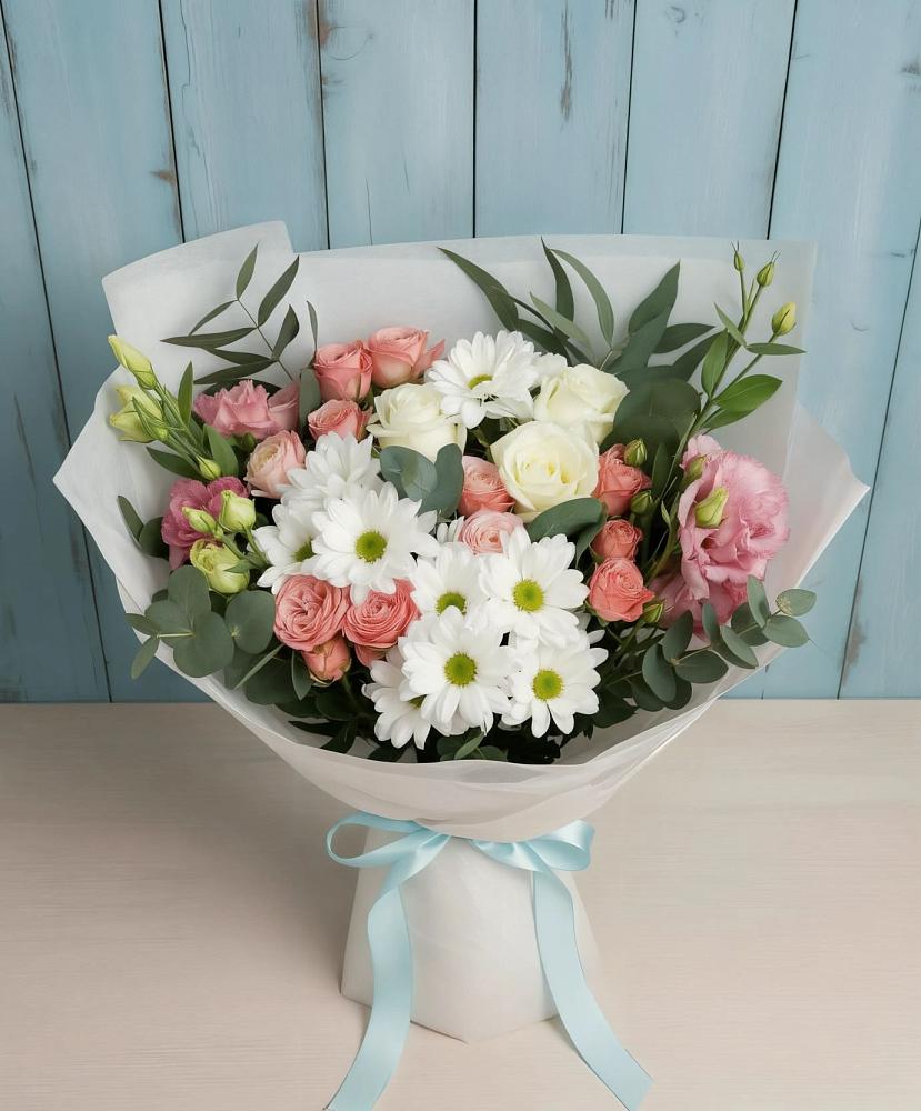 Букет цветов из: Розы, Лизиантусы и Хризантемы в Серафимовском