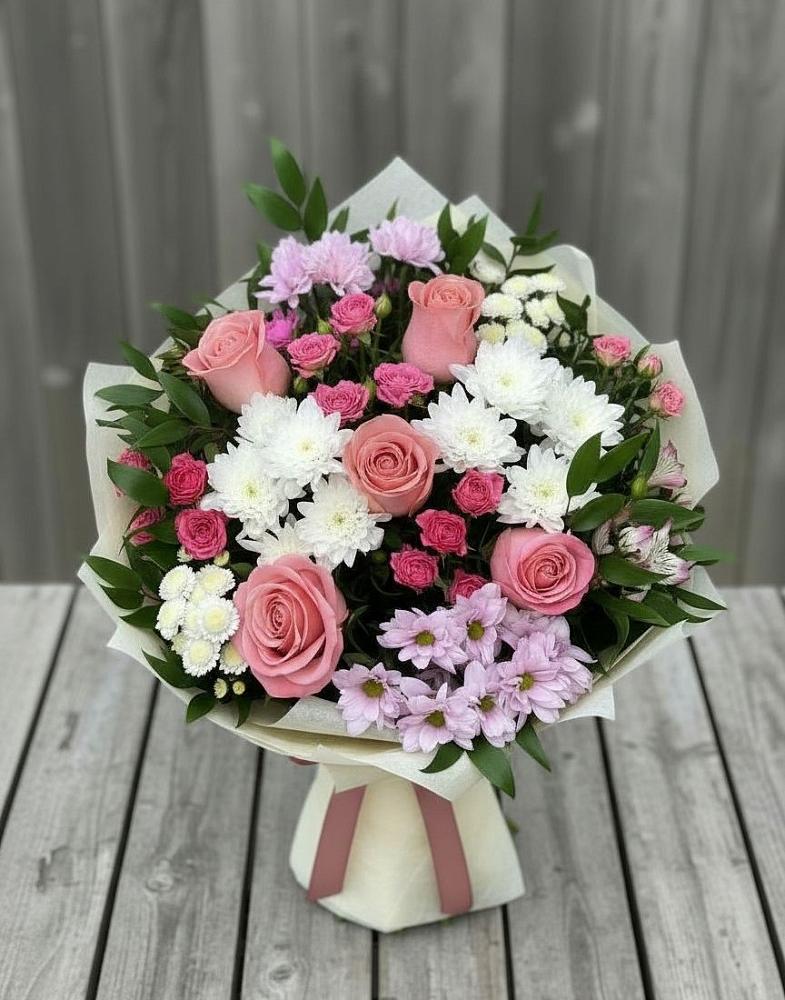 Букет цветов из: Альстромерии, Гвоздики, Розы и Хризантемы в Серафимовском
