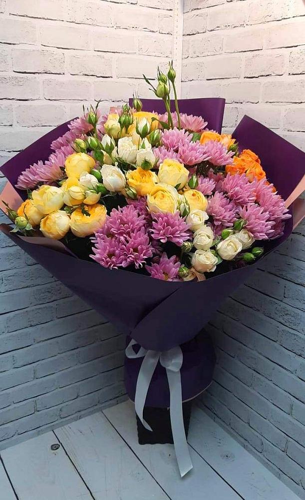Букет цветов из: Хризантемы и Розы в Серафимовском