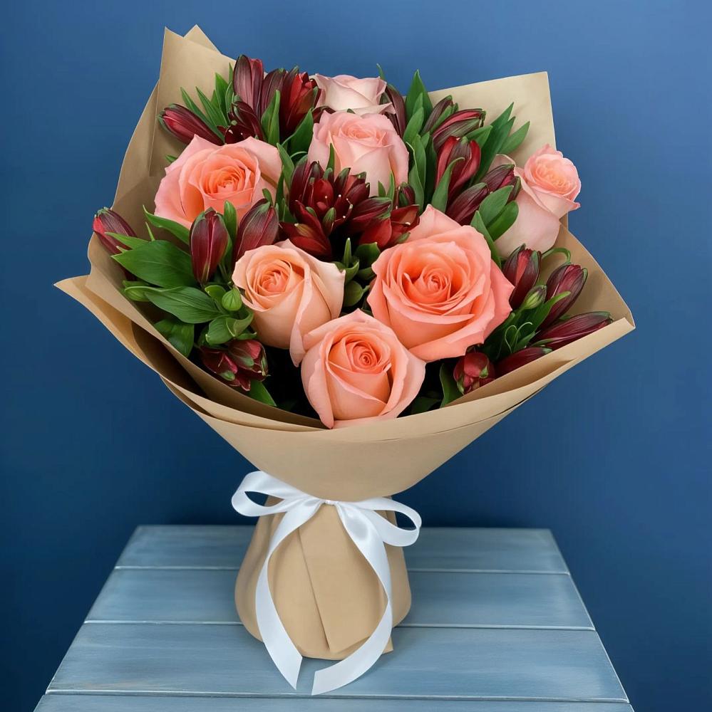 Букет цветов из: Розы и Альстромерии в Серафимовском