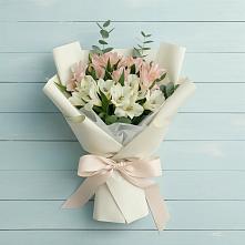 Букет цветов из:  Альстромерии в Серафимовском
