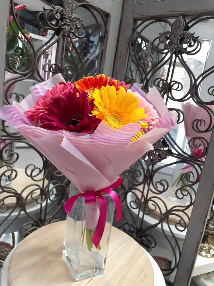 Букет цветов из: Герберы в Серафимовском