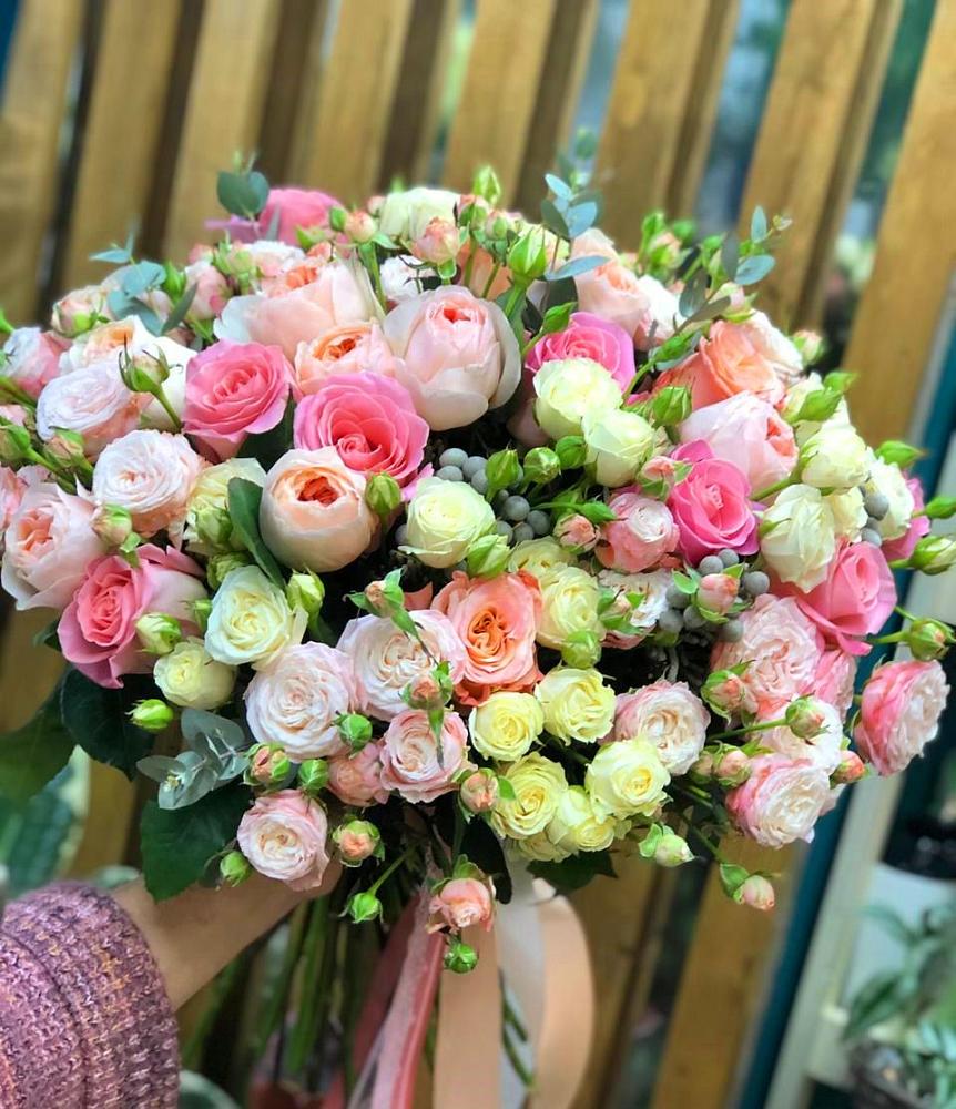 Букет цветов из: Розы в Серафимовском