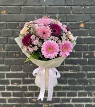 Букет цветов из:  Герберы и Хризантемы в Серафимовском
