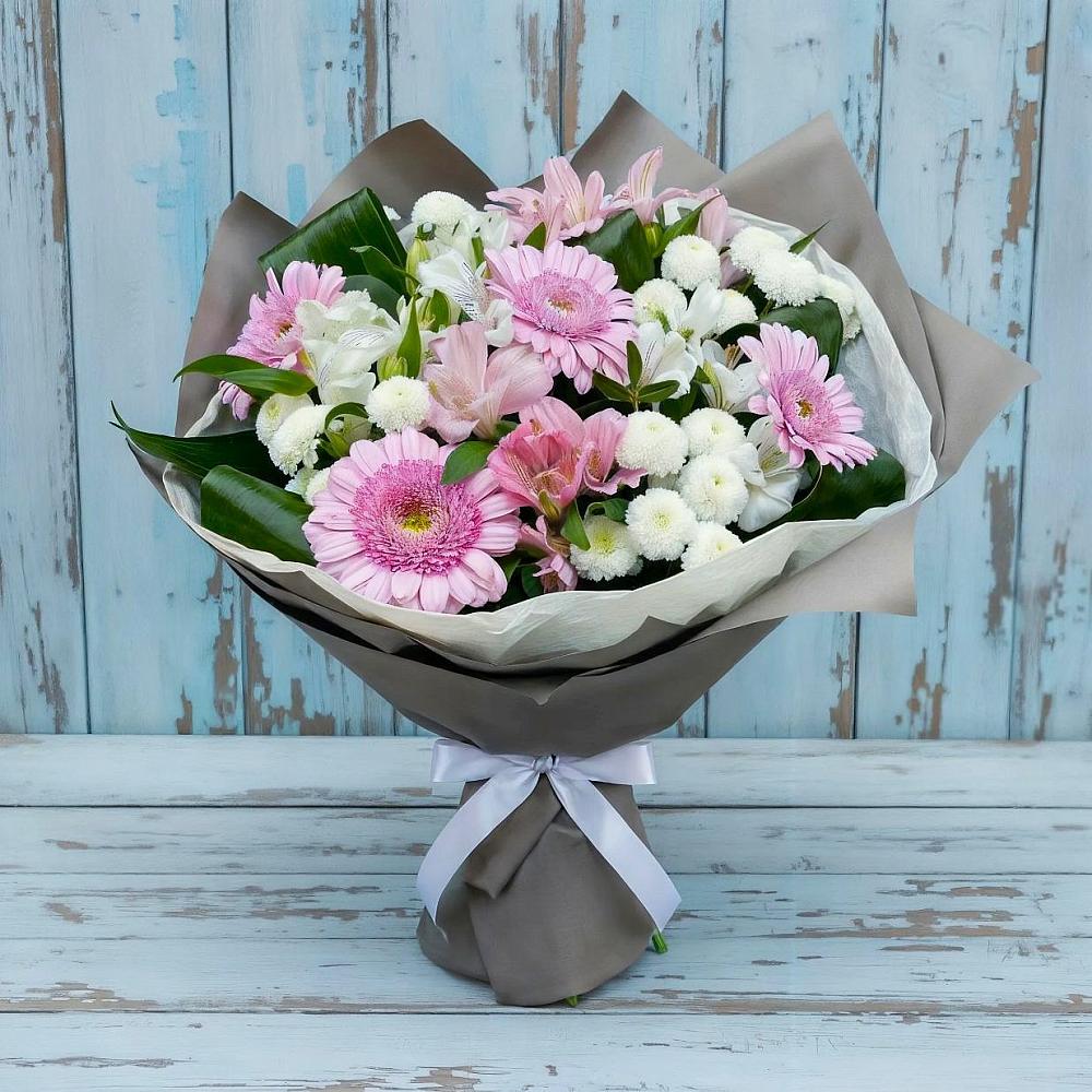 Букет цветов из: Герберы, Альстромерии и Хризантемы в Серафимовском