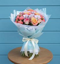 Букет цветов из:  Хризантемы и Розы в Серафимовском