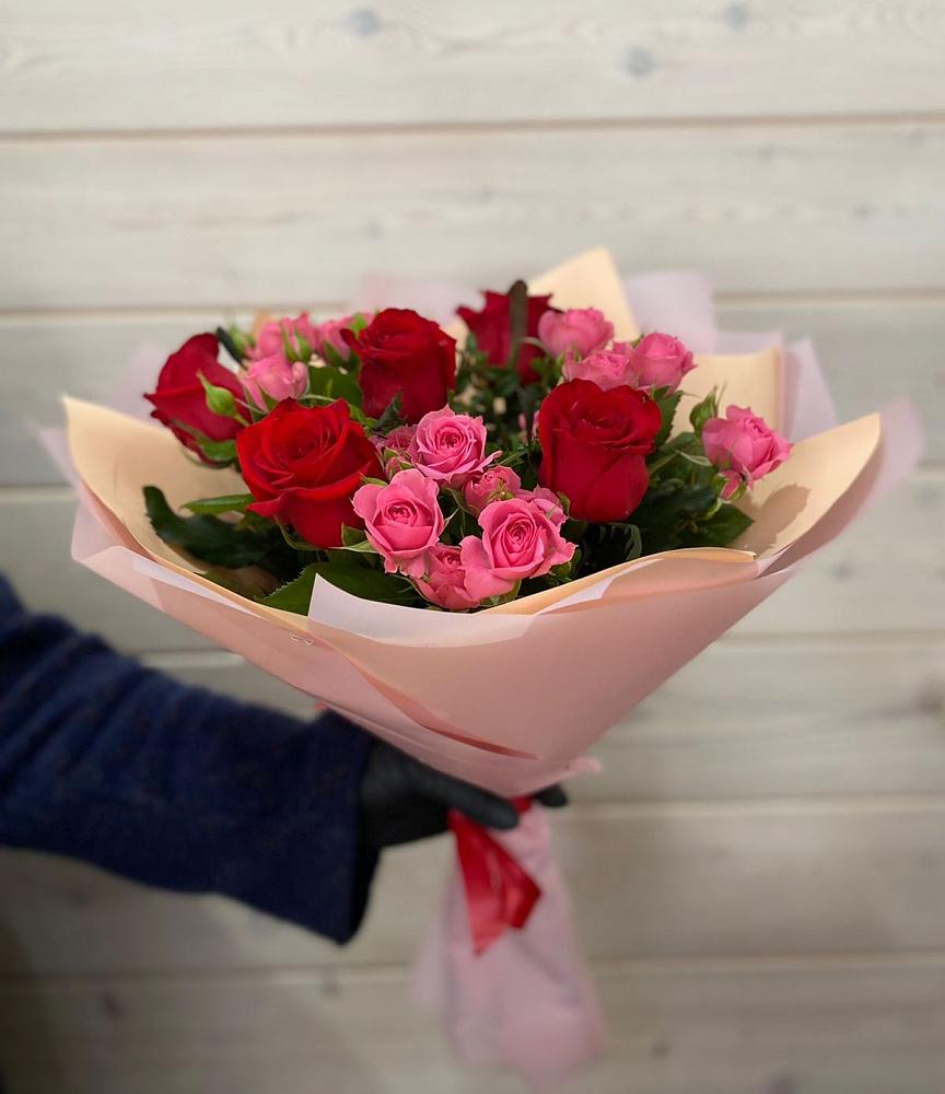 Букет цветов из: Розы в Серафимовском