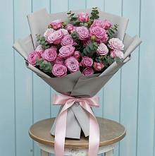 Букет цветов из:  Розы #REPLACE_PRED# Серафимовском